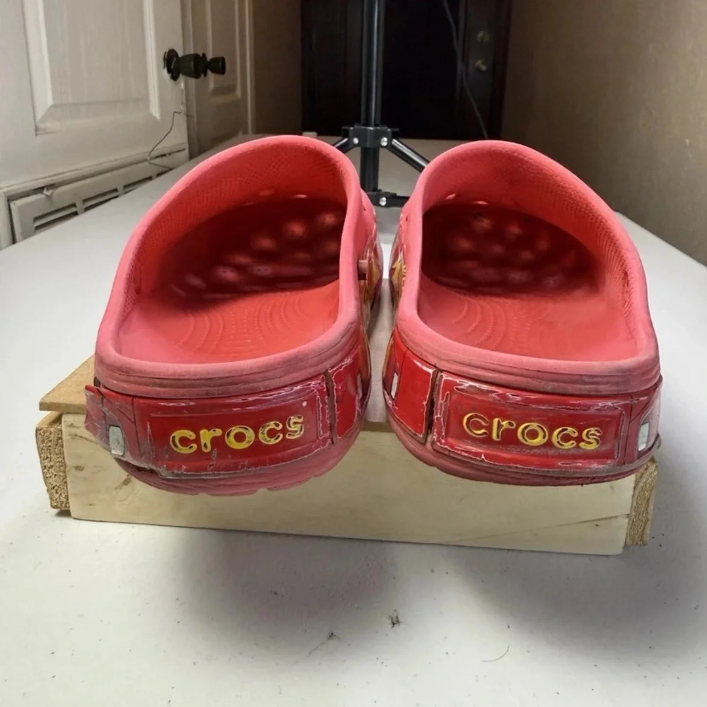 USED Crocs Classic Clog Lightning McQueen Red Men's Size 11 extremely used